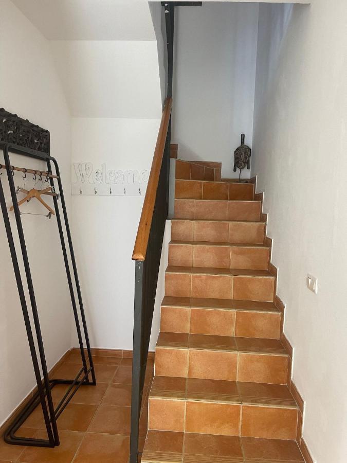 Evens-Goretti House Майрена-дель-Альхарафе Екстер'єр фото